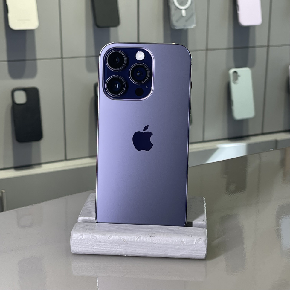 Смартфон Apple iPhone 14 Pro 256GB Фиолетовый (Deep Purple) (Б/У)