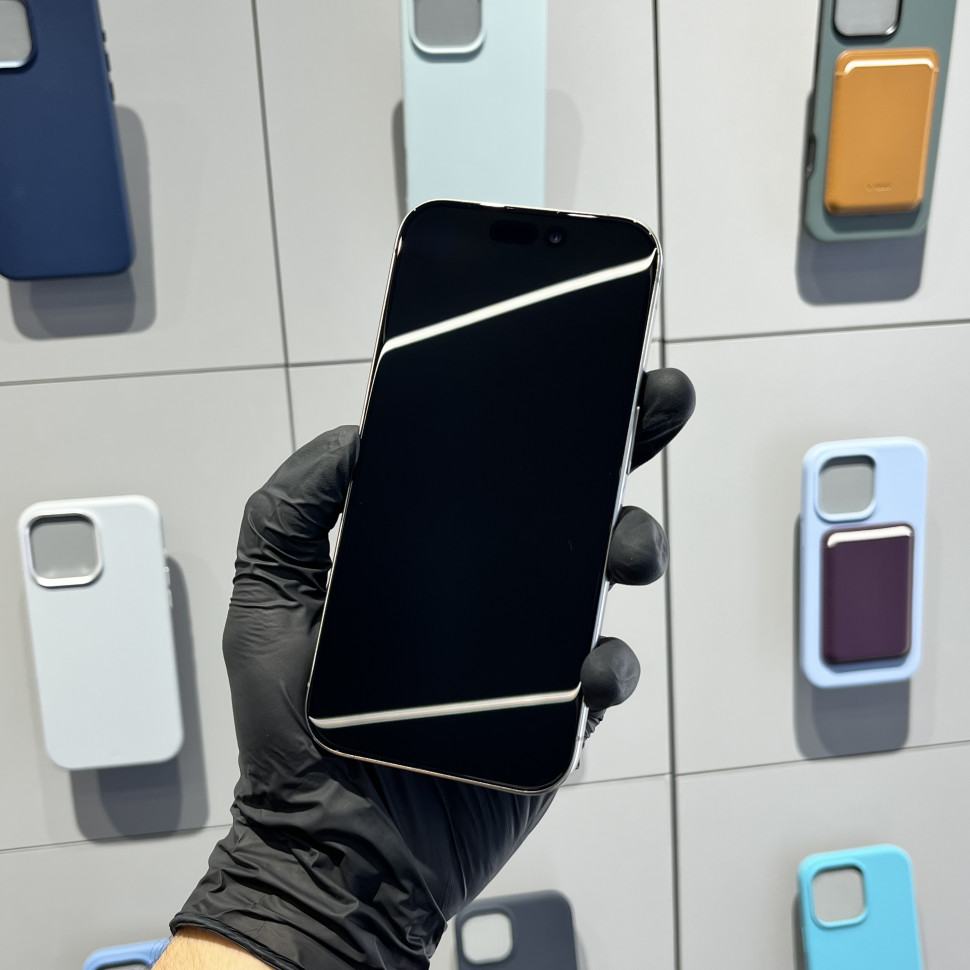 Смартфон Apple iPhone 15 Pro 128GB DualSim Natural Tianium (Б/У)