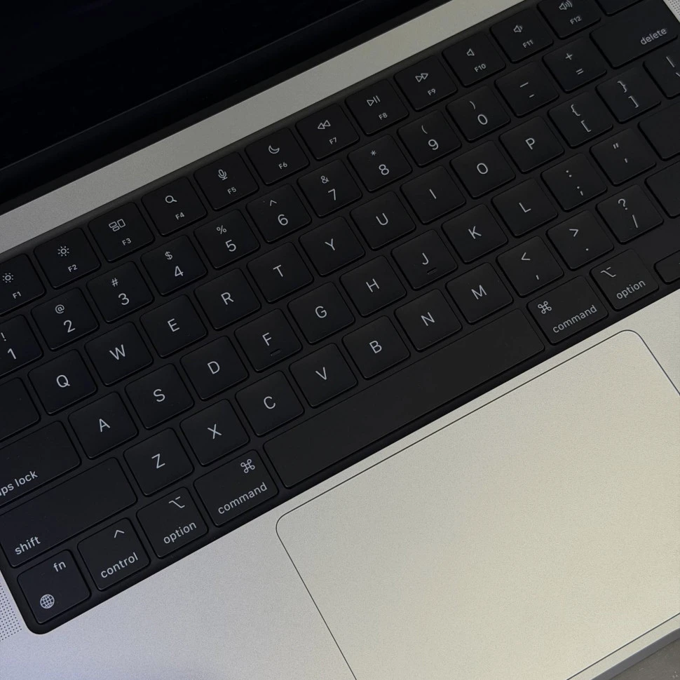 Ноутбук Apple MacBook Pro 14 2024 MX2E3 (M4 Pro 16-Core GPU, 24/512GB) Серебро (Silver) (Б/У)