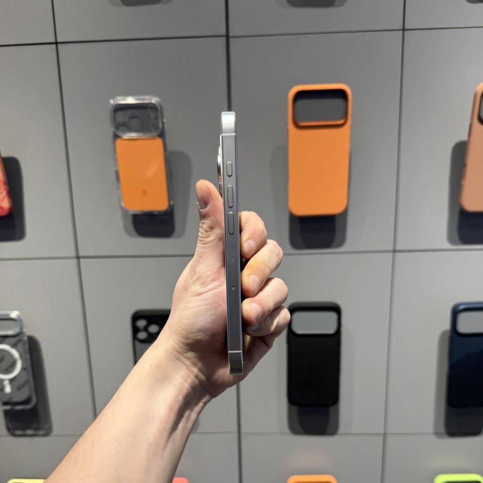 Смартфон Apple iPhone 16 Pro 256GB Белый титан (White Titanium) DualSim (Б/У)