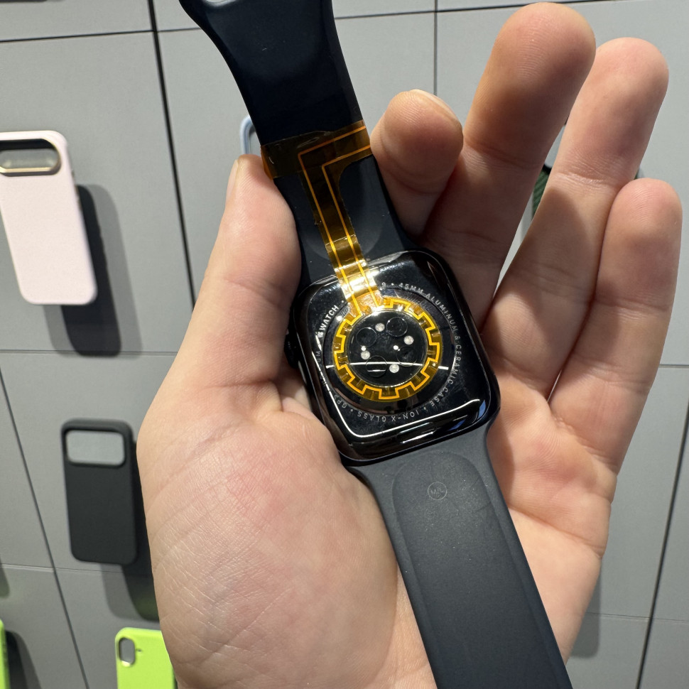 Умные часы Apple Watch 9 45mm Midnight (Б/У)