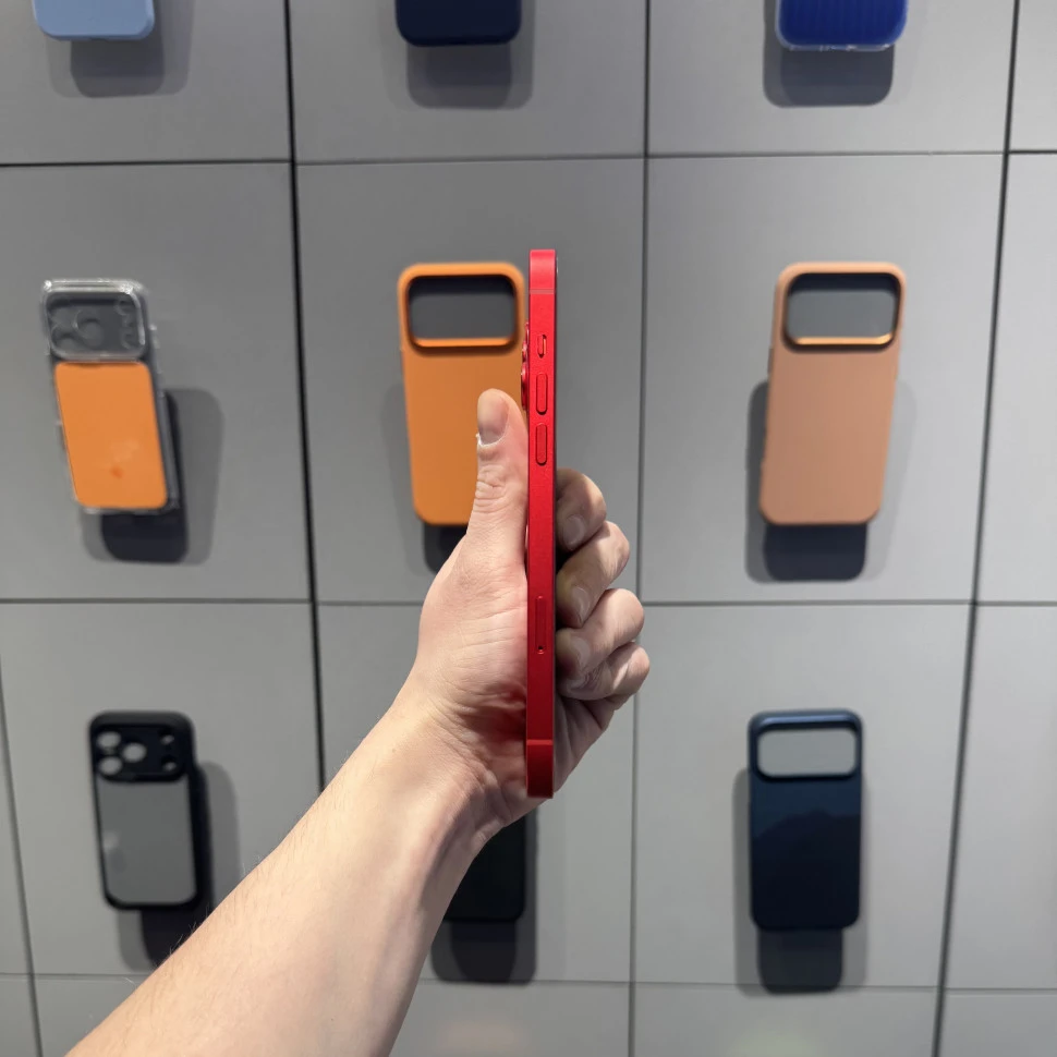 Смартфон Apple iPhone 14 Plus 128GB Красный (Б/У)