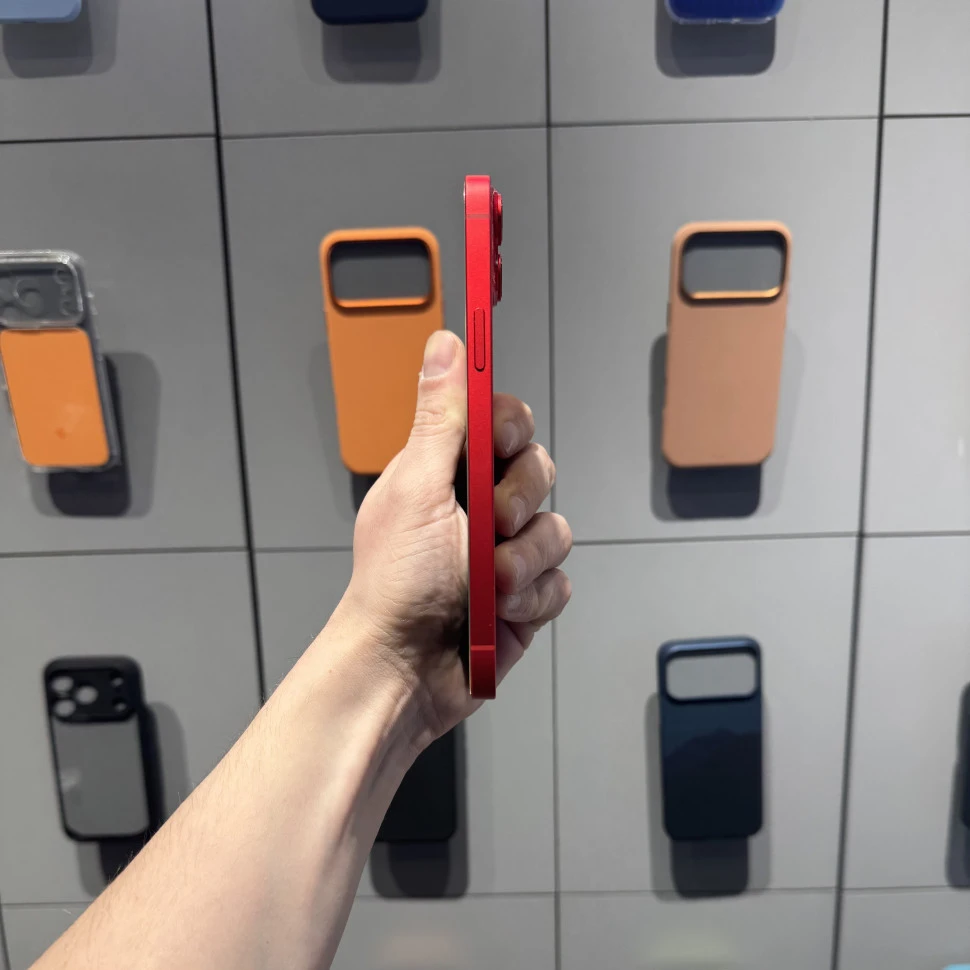 Смартфон Apple iPhone 14 Plus 128GB Красный (Б/У)