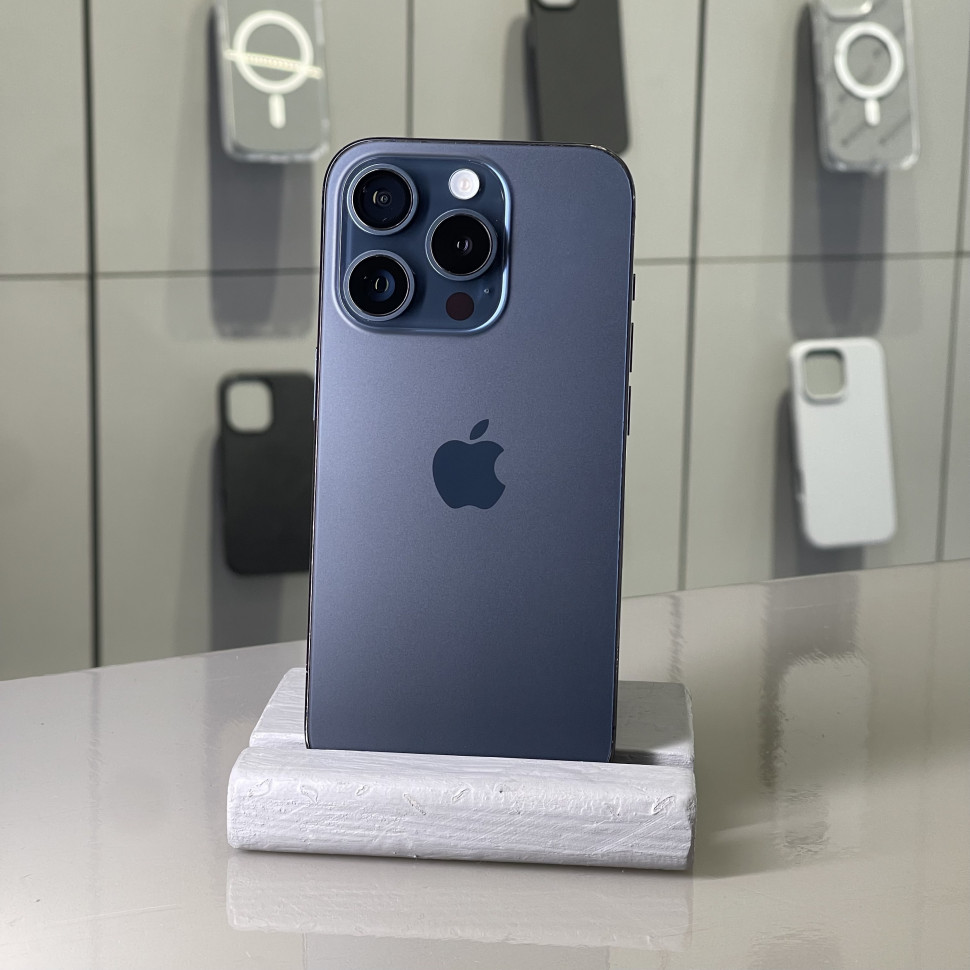 Смартфон Apple iPhone 15 Pro 256GB Blue Titanium (Б/У)