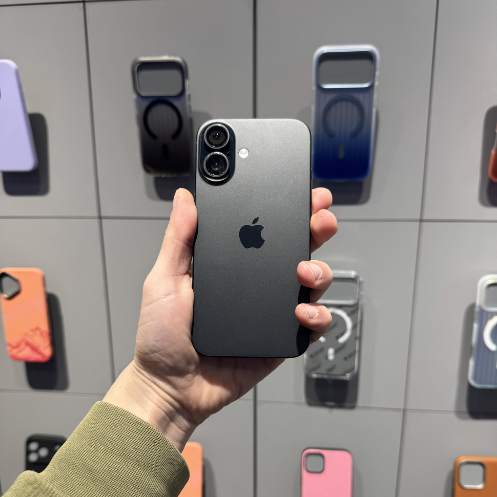 Смартфон Apple iPhone 16 256GB ASIS Черный (Black) (Б/У)