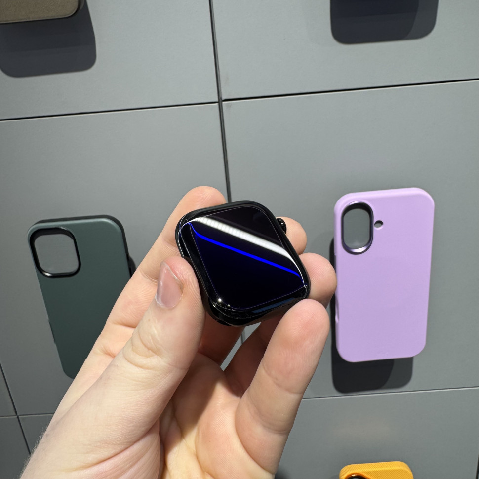 Умные часы Apple Watch Series 10 46mm Jet Black Aluminum Case with Black Sport Band (M/L) (Б/У)