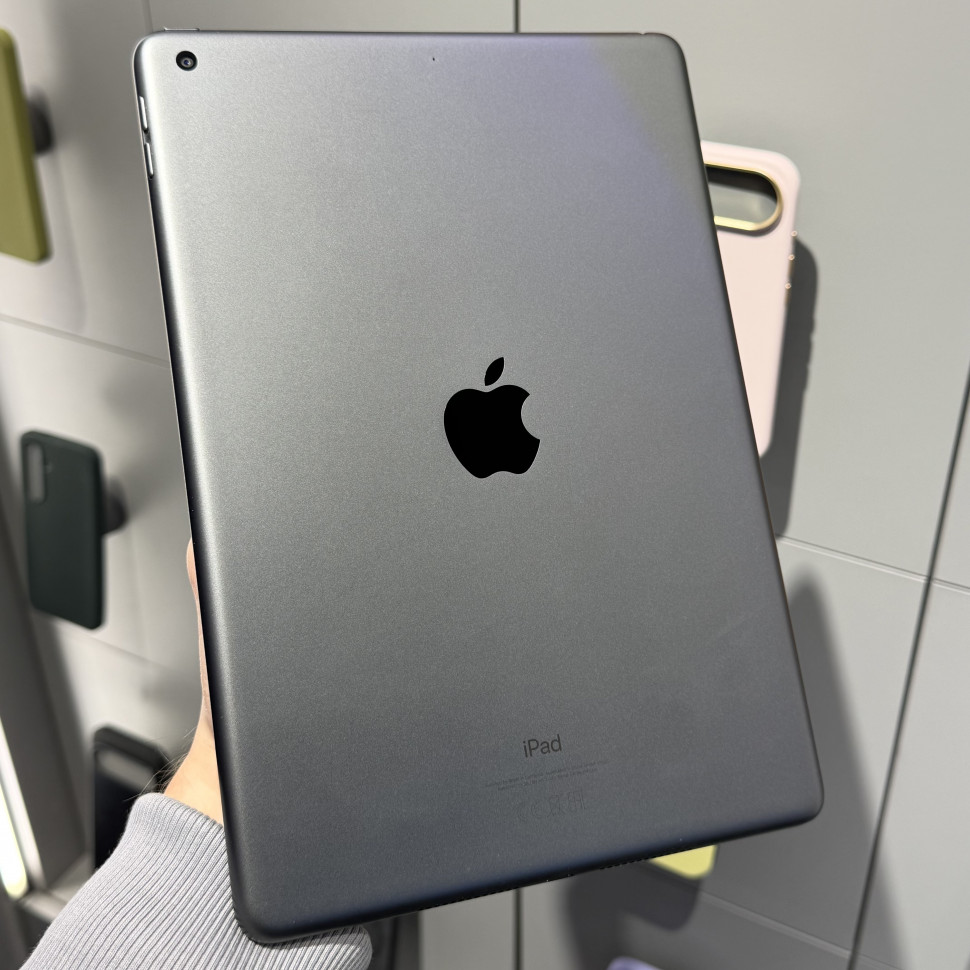 Планшет Apple iPad 10.2 (9th Generation) 64GB Wi-Fi Серый космос (Б/У)