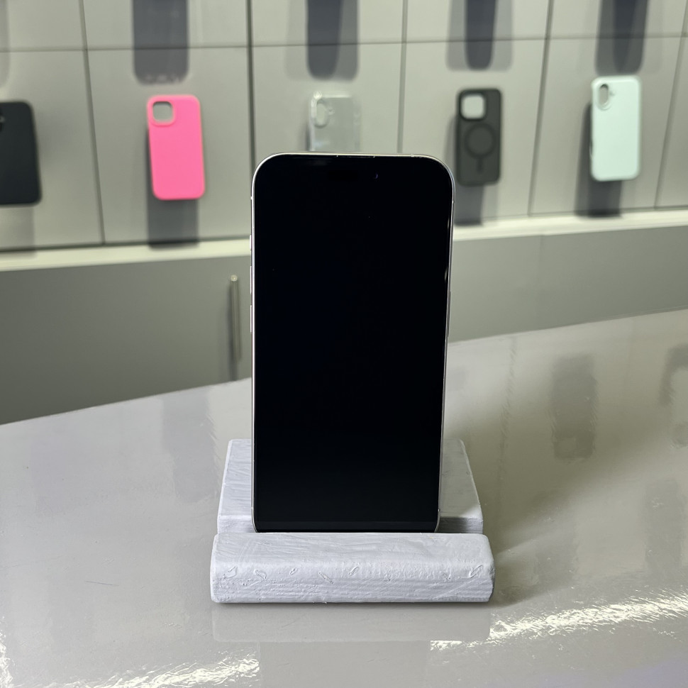 Смартфон Apple iPhone 15 Pro 128GB Natural Titanium (Б/У)