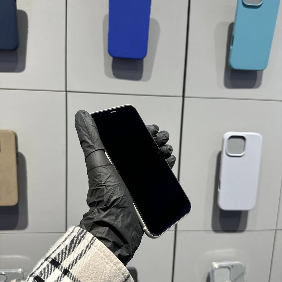 Смартфон Apple iPhone 11 64GB White (Б/У)