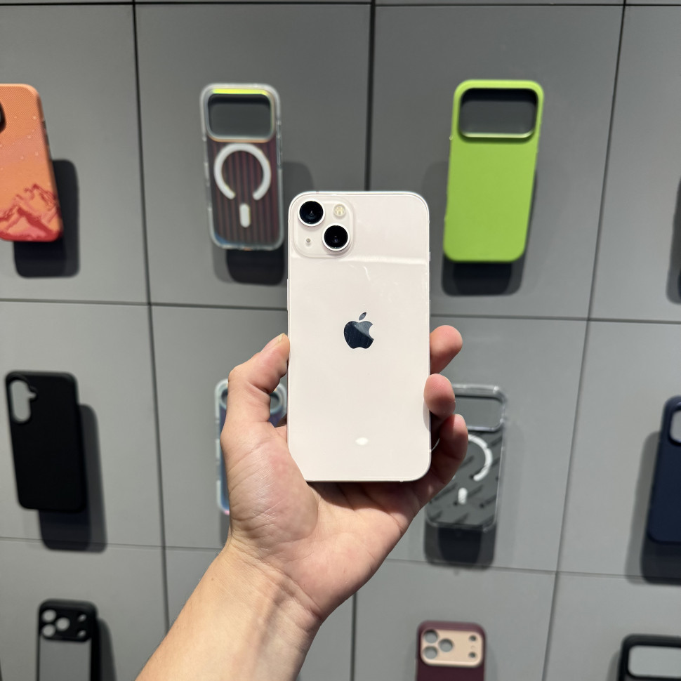 Смартфон Apple iPhone 13 128GB Розовый (Pink) (Б/У)