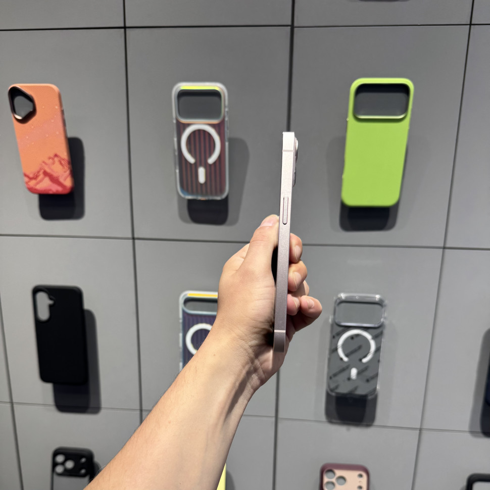 Смартфон Apple iPhone 13 128GB Розовый (Pink) (Б/У)