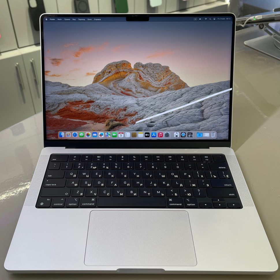Ноутбук Apple MacBook Pro 14 M3 8/512GB Silver (Б/У)