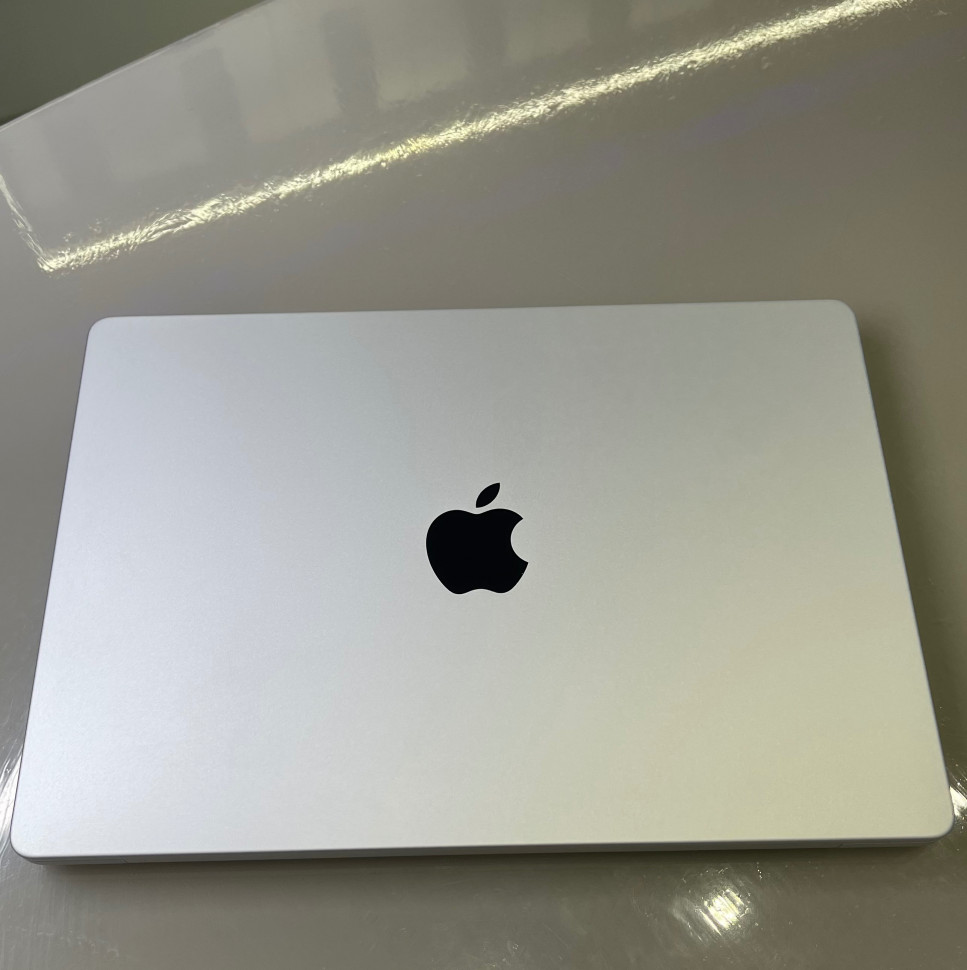 Ноутбук Apple MacBook Pro 14 M3 8/512GB Silver (Б/У)