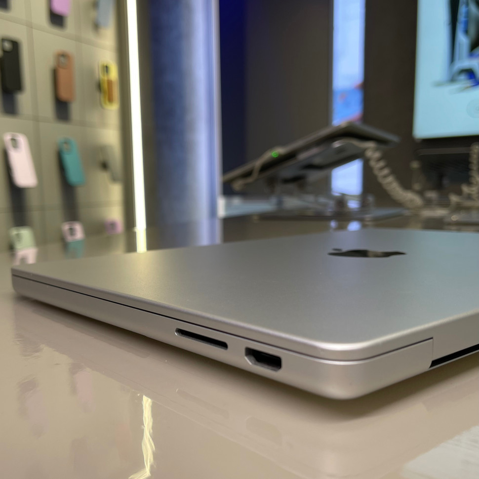 Ноутбук Apple MacBook Pro 14 M3 8/512GB Silver (Б/У)
