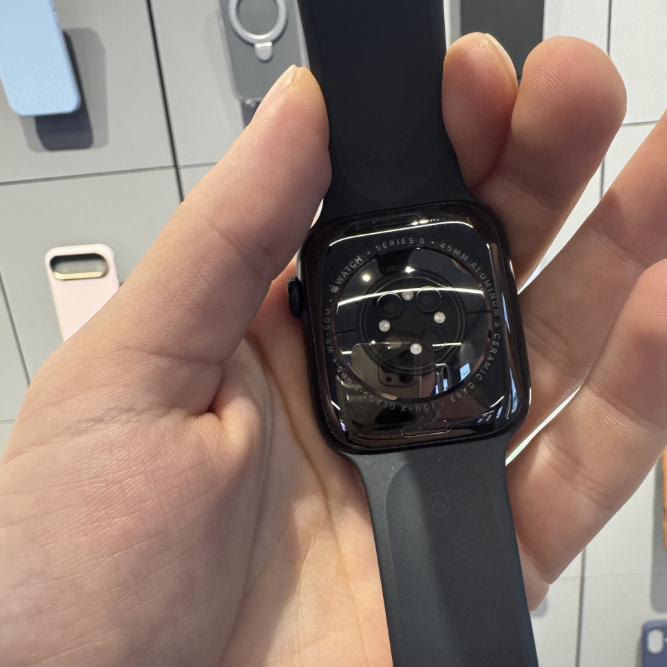 Умные часы Apple Watch Series 9 45mm Midnight Aluminum Case with Black Sport Band (M/L) (Б/У)