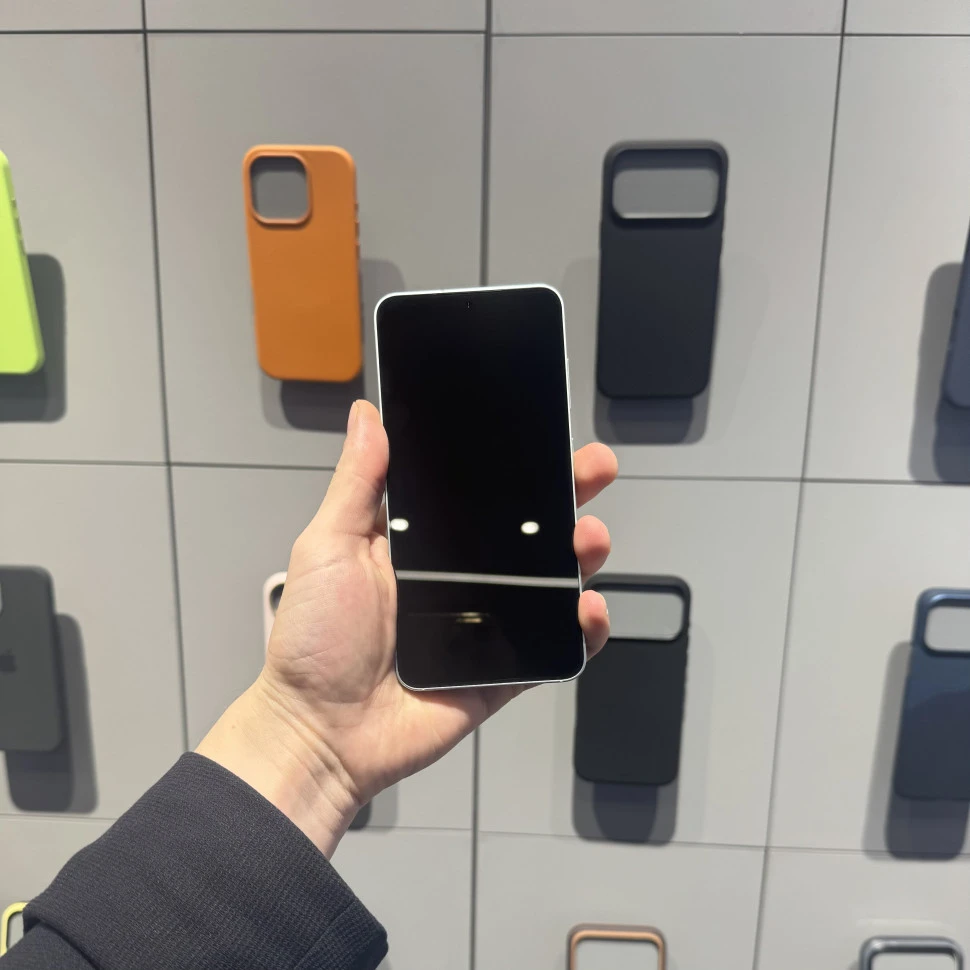 Смартфон Samsung Galaxy S25 12/256GB Мятный (Mint) (Б/У)