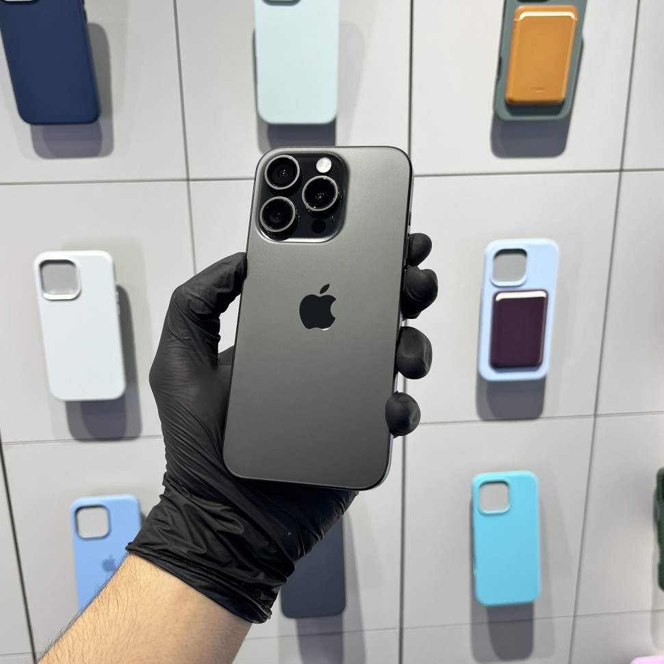 Смартфон Apple iPhone 15 Pro 128GB Black Titanium (Б/У)
